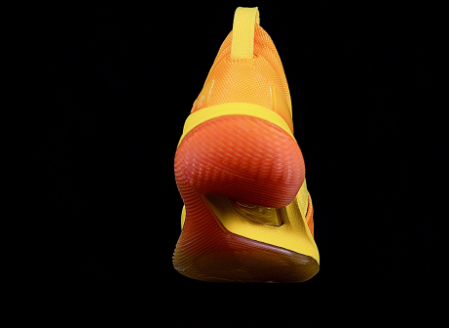 Curry 5 中国行细节欣赏  库里5中国行上脚图欣赏