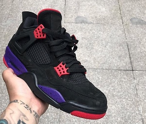 AJ4猛龙国内发售时间   AJ4猛龙上脚图欣赏