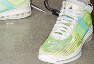 John Eliott x LeBron Icon全新三款配色谍照曝光 LeBron Icon全新三款联名鞋款上脚图