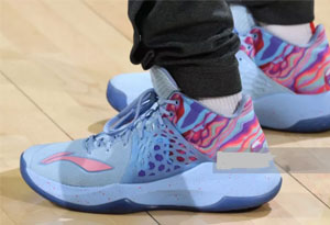 李宁音速7普通版现身NBA赛场 李宁音速7普通版上脚图赏析