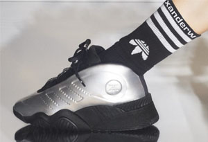 Alexander Wang x adidas联名系列即将发售 adidas全新联名系列实物赏析