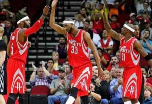 NBA近几年为什么很多人头带是白布 NBA头巾是白色的有什么寓意