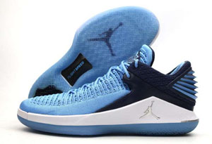 AJ30和AJ32实战性能谁更好 AJ30和AJ32实战测评对比