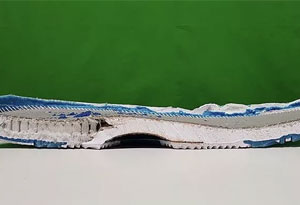 科比zk4复刻前掌没有zoom zk4选秀日复刻中底拆解测评