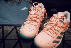 斐乐和阿迪买哪个好 Fila斐乐和adidas阿迪达斯谁更值得入手