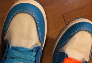 AJ1OW北卡蓝网面发黄怎么办 AJ1 OW网面清洗保养方法推荐