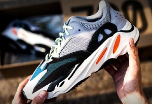 yeezy700偏码严重吗 yeezy700买小了怎么办