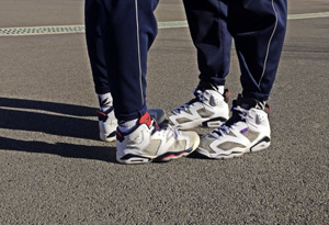 aj6燧石和手稿买哪个更好 aj6燧石和aj6手稿区别对比