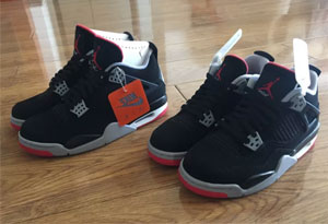 AJ4黑红复刻男女款材质一样吗 AJ4黑红复刻男女款对比图