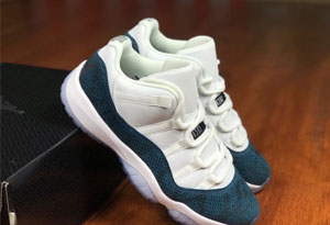 AJ11蓝蛇gs和AJ11蓝蛇区别是什么 AJ11 low 蓝蛇男女鞋款对比图