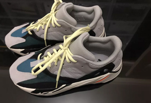 椰子700鞋带怎么系 YEEZY 700鞋带怎么绑好看