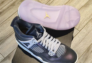 AJ4变色龙开箱测评 AJ4变色龙上脚图赏析