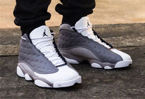 AJ13 大气灰实物上脚图曝光 AJ13 Atmosphere Grey上脚街拍图赏析