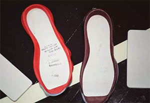 耐克react缓震与air zoom哪个好 react与zoom缓震对比
